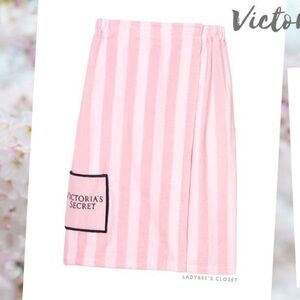 Victoria’s Secret towel